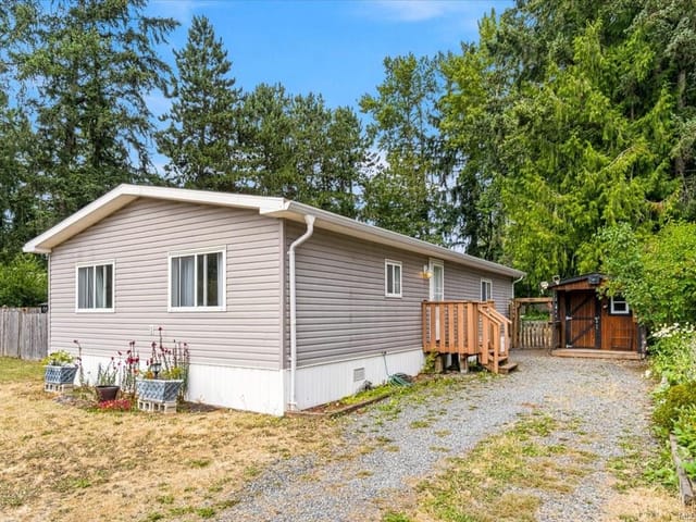 Manufactured Home for sale in Nanaimo, 2294 Gould W Rd, 1043848 | Realtylink.org