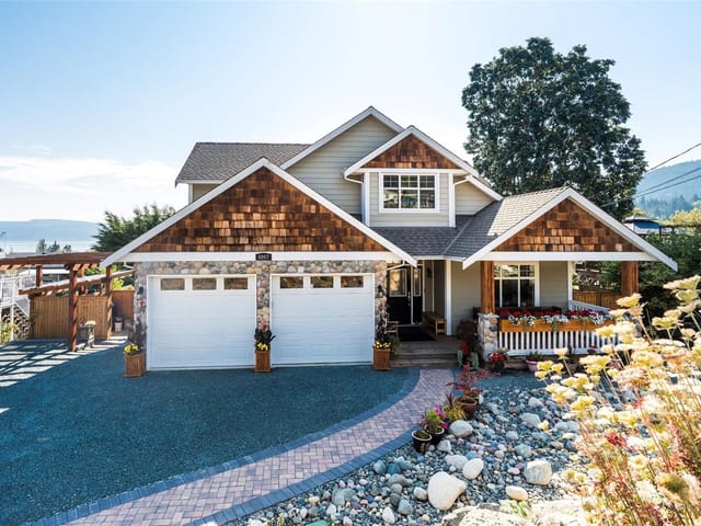 House for sale in Crofton, 8067 York Ave, 1043859 | Realtylink.org