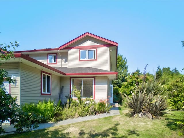 1/2 Duplex for sale in Tofino, B 330 Lone Cone Rd, 1043894 | Realtylink.org