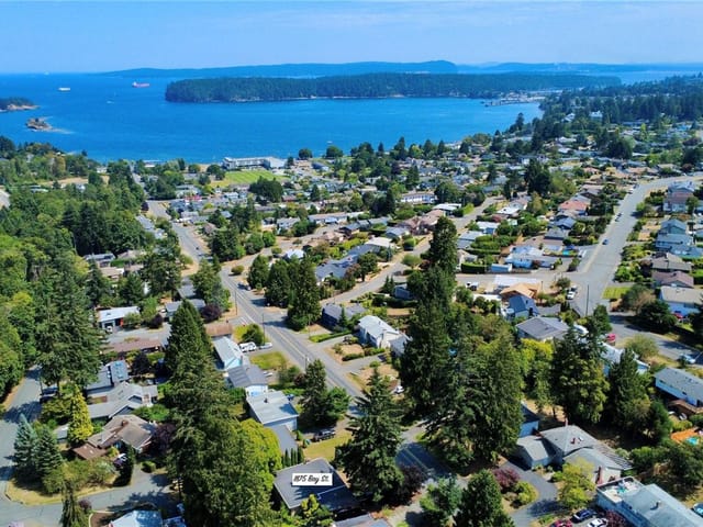 House for sale in Nanaimo, 1875 Bay St, 1044137 | Realtylink.org