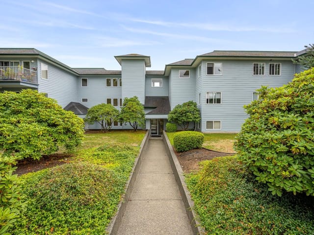 Apartment for sale in Comox, 203B 698 Aspen Rd, 1044205 | Realtylink.org