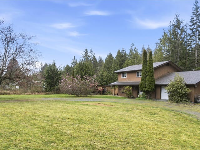 House for sale in Qualicum Beach, 4080 Island Hwy, 1044315 | Realtylink.org