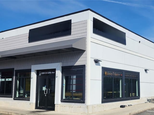 Commercial property for sale in Courtenay, 4 2230 Cliffe Ave, 1044450 | Realtylink.org