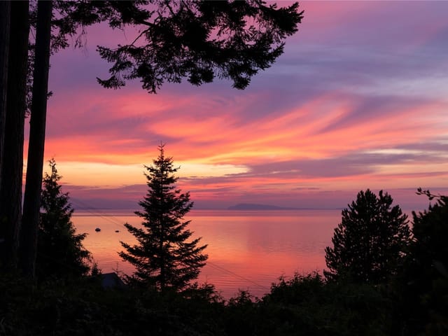 House for sale in Qualicum Beach, 489 Bayview Ter, 1044934 | Realtylink.org