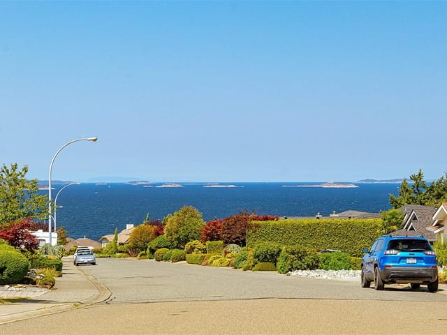 Apartment for sale in Nanaimo, 213 4965 Vista View Cres, 1045073 | Realtylink.org