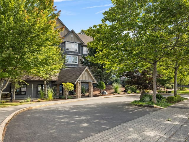 Apartment for sale in Nanaimo, 308 1620 Townsite Rd, 1045121 | Realtylink.org