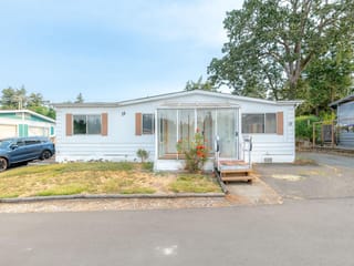 Manufactured Home for sale in View Royal, 18 158 Cooper Rd, 1046248 | Realtylink.org