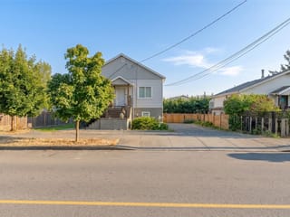 Duplex for sale in Nanaimo, 121 Harewood Rd, 1046265 | Realtylink.org