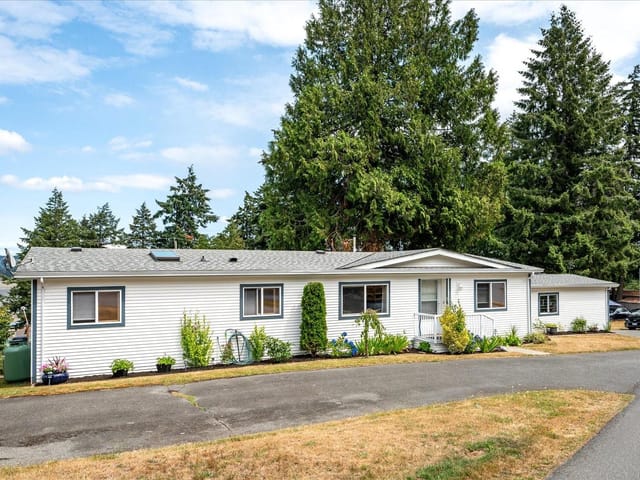 Manufactured Home for sale in Nanaimo, 26 1000 Chase River Rd, 1046615 | Realtylink.org