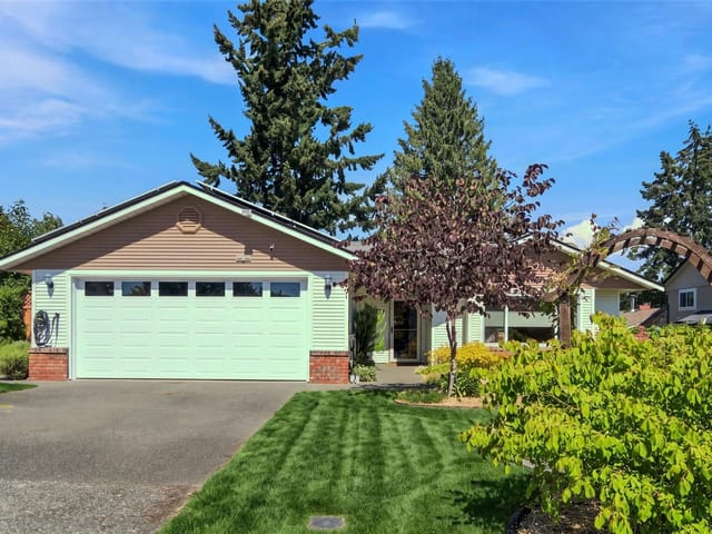 House for sale in Parksville, 701 Ermineskin Ave, 1046808 | Realtylink.org