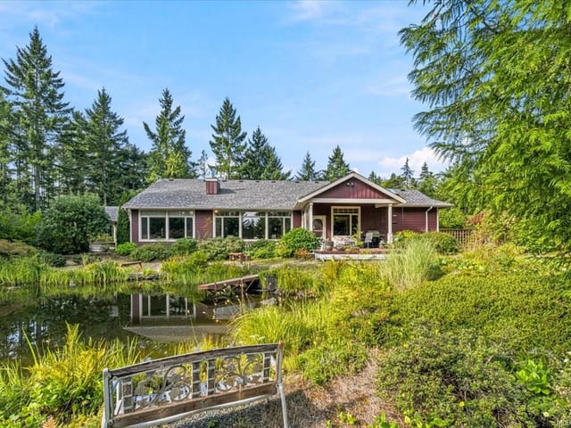 House for sale in Qualicum Beach, 1205 Spider Lake Rd, 1046975 | Realtylink.org