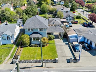 House for sale in Victoria, 3107 Quadra St, 1047070 | Realtylink.org