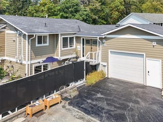 House for sale in Nanaimo, 3400 Departure Bay Rd, 1047074 | Realtylink.org