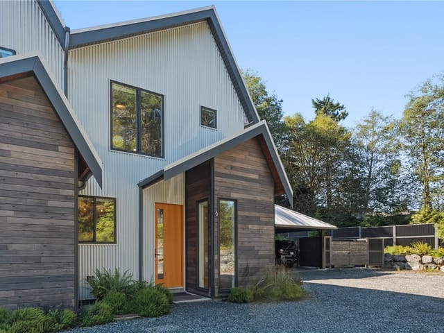 Townhouse for sale in Ucluelet, 6 590 Marine Dr, 1047165 | Realtylink.org