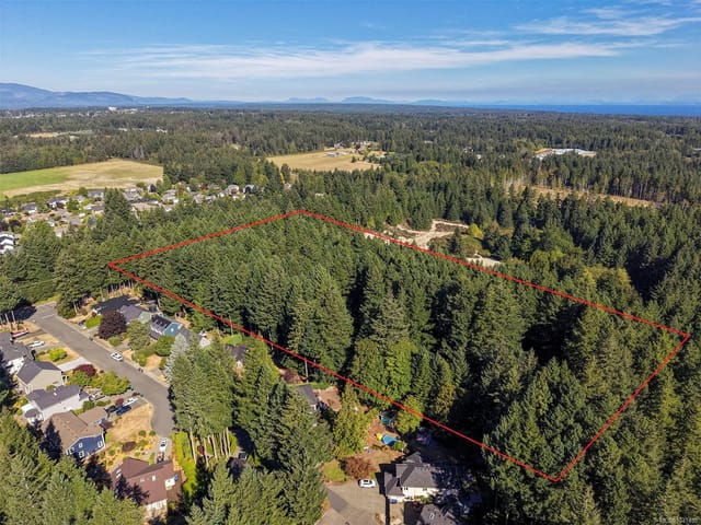 Commercial property for sale in Comox, Lt 4 Pritchard Rd, 1047480 | Realtylink.org