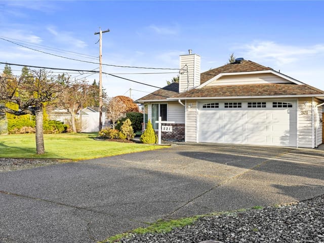 House for sale in Qualicum Beach, 521 Birch Ave, 1047541 | Realtylink.org