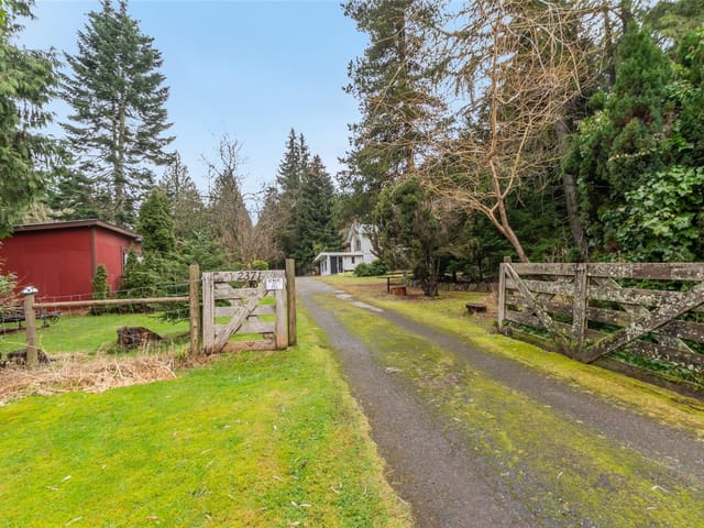 House for sale in Nanaimo, 2371 Jingle Pot Rd, 1047798 | Realtylink.org