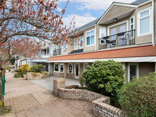 Apartment for sale in Qualicum Beach, 4 668 Beach Rd, 1047942 | Realtylink.org
