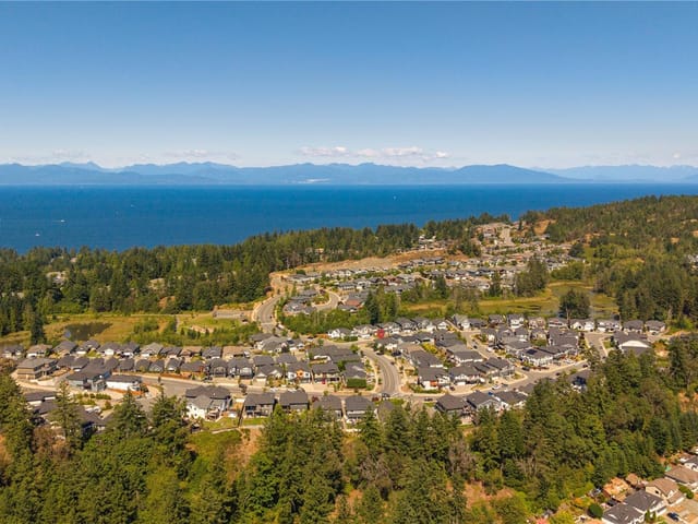 1/2 Duplex for sale in Nanaimo, 5797 Linyard Rd, 1048015 | Realtylink.org