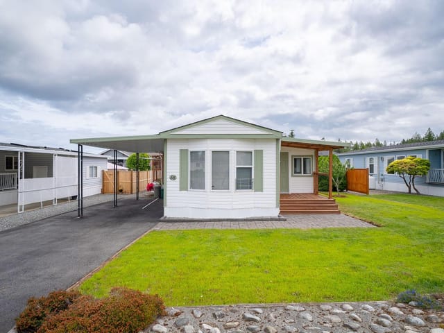 Manufactured Home for sale in Nanaimo, 58 2301 Arbot Rd, 1048069 | Realtylink.org