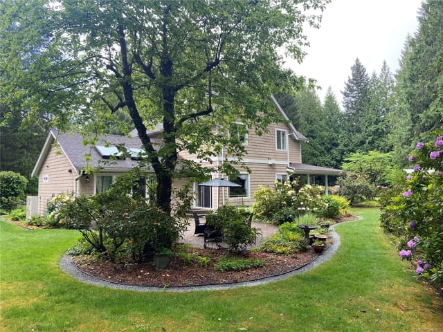 House for sale in Shawnigan Lake, 1753 Peerless Rd, 1048073 | Realtylink.org