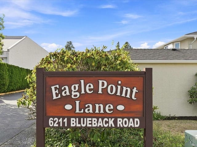 Townhouse for sale in Nanaimo, 4 6211 Blueback Rd, 1048075 | Realtylink.org