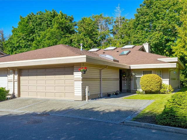 Townhouse for sale in Parksville, 902 Lakes Blvd, 1048113 | Realtylink.org