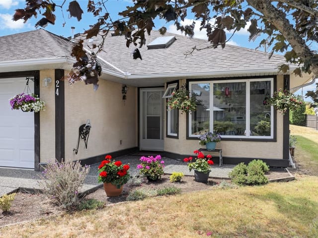 Townhouse for sale in Parksville, 24 454 Morison Ave, 1048133 | Realtylink.org