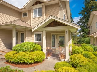 Townhouse for sale in Nanaimo, 110 830 Varsity Way, 1048205 | Realtylink.org