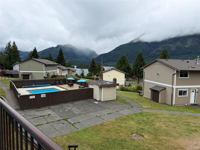 Townhouse for sale in Port Alice, 404 Haida Ave, 1048220 | Realtylink.org