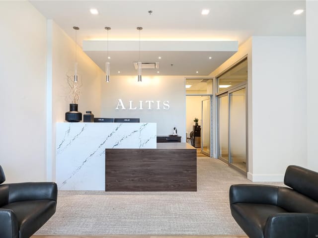 Office for sale in Comox, 103 695 Aspen Rd, 1048232 | Realtylink.org