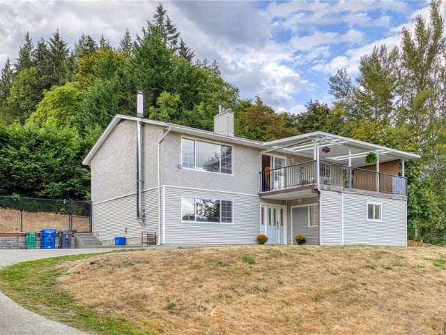 House for sale in Nanaimo, 2077 Lakeside Dr, 1048508 | Realtylink.org