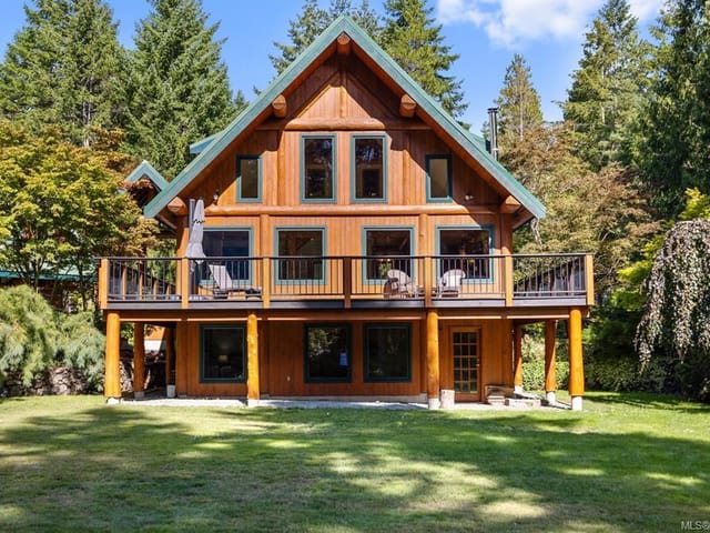 House for sale in Qualicum Beach, 900 Spider Lake Rd, 1048520 | Realtylink.org