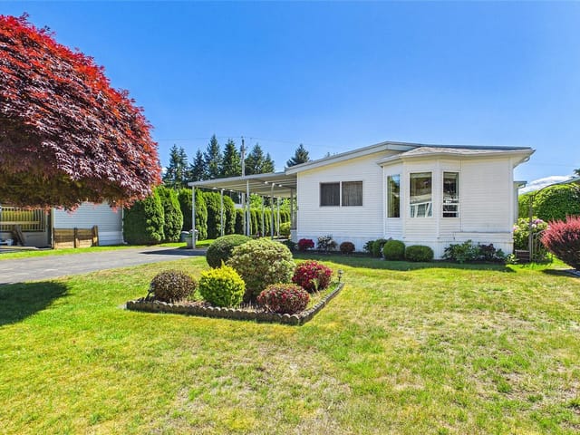 Manufactured Home for sale in Nanaimo, 5 6325 Metral Dr, 1048620 | Realtylink.org