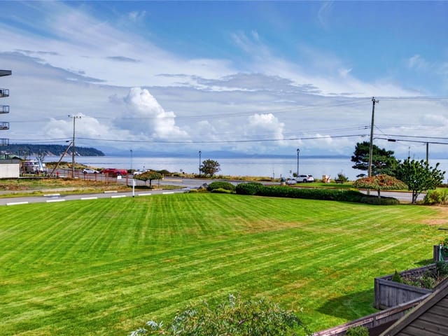 Apartment for sale in Campbell River, 108 2740 Island S Hwy, 1048652 | Realtylink.org