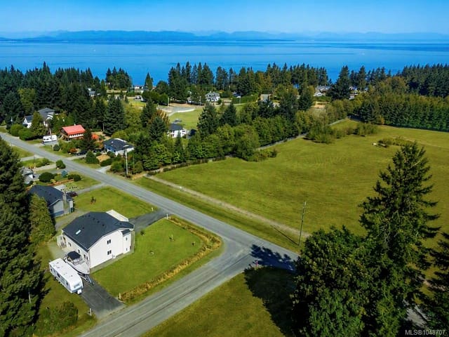 House for sale in Courtenay, 2207 June Rd, 1048707 | Realtylink.org