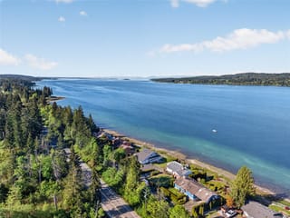 House for sale in Fanny Bay, 6768 Buckley Bay Frontage W Rd, 1048989 | Realtylink.org