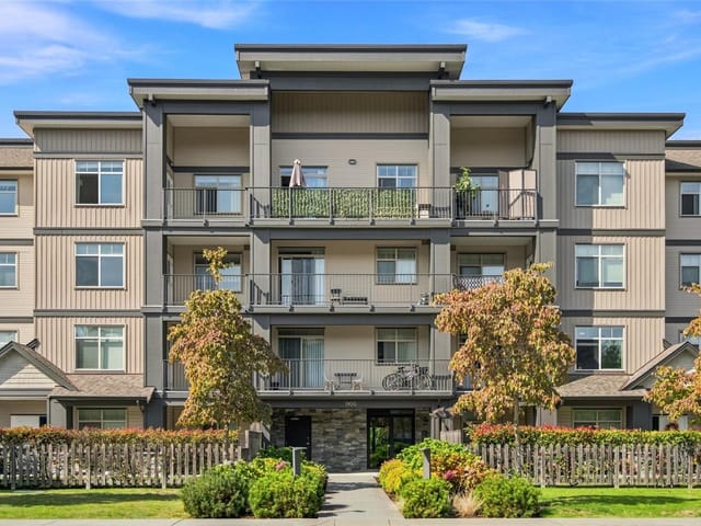Apartment for sale in Nanaimo, 402 1900 Tulsa Rd, 1049000 | Realtylink.org