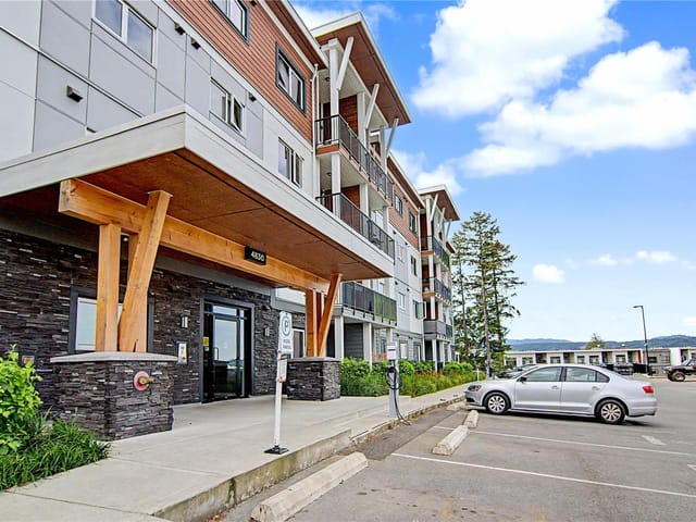 Apartment for sale in Nanaimo, 103 4830 Cedar Ridge Pl, 1049322 | Realtylink.org
