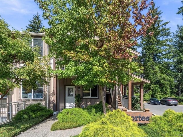 Townhouse for sale in Nanaimo, 201 5934 Nelson Rd, 1049455 | Realtylink.org