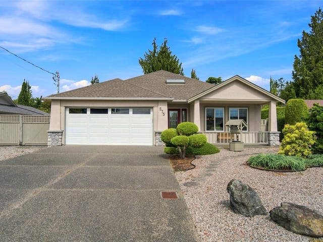 House for sale in Parksville, 575 Panorama Pl, 1049590 | Realtylink.org