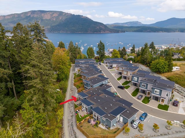 Townhouse for sale in Cowichan Bay, 105 4690 Caspian Pl, 1049649 | Realtylink.org