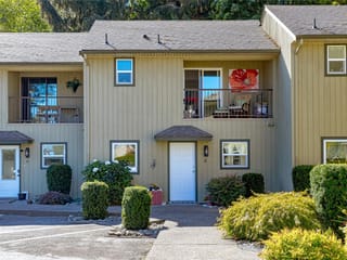 Townhouse for sale in Qualicum Beach, 8 3350 Island W Hwy, 1049767 | Realtylink.org