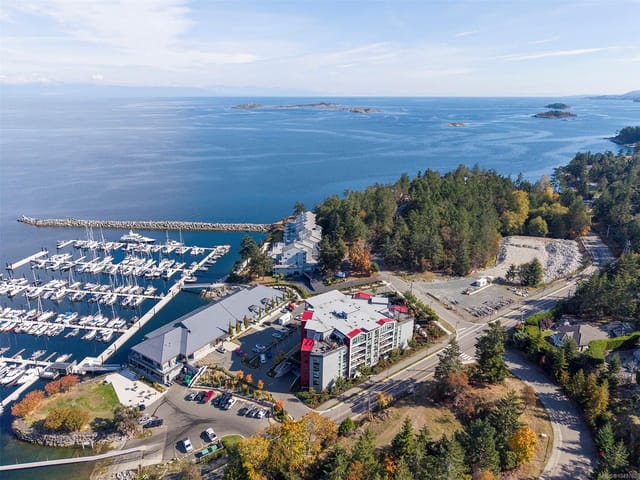 Apartment for sale in Nanoose Bay, 407 3529 Dolphin Dr, 1049780 | Realtylink.org