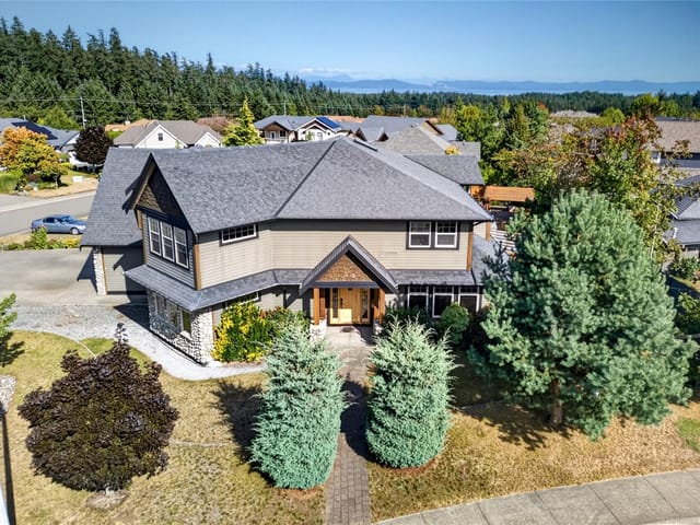 House for sale in Comox, 1321 Clear View Pl, 1049969 | Realtylink.org