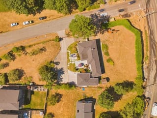 House for sale in Nanaimo, 2565 Departure Bay Rd, 1049983 | Realtylink.org