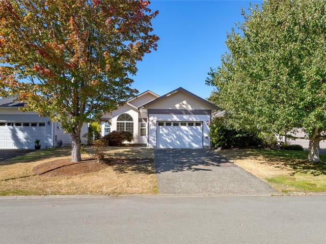 House for sale in Central Saanich, 7968 Polo Park Cres, 1050049 | Realtylink.org