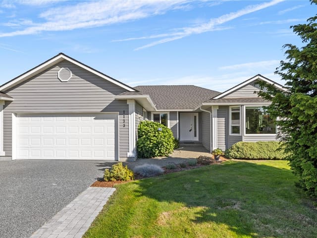House for sale in Qualicum Beach, 1133 Wellington Dr, 1050110 | Realtylink.org