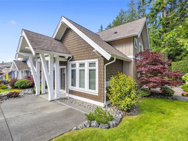 House for sale in Qualicum Beach, 62 5251 Island W Hwy, 1050380 | Realtylink.org