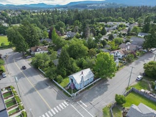 Multi-family for sale in Nanaimo, 307, 311,315 Holly Ave, 1050394 | Realtylink.org